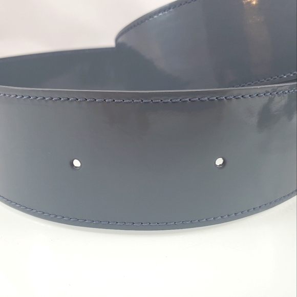 NEW BOTTEGA VENETA High Waisted Shine Triangle Leather Gray Trench Belt Sz Small - Picture 11 of 16